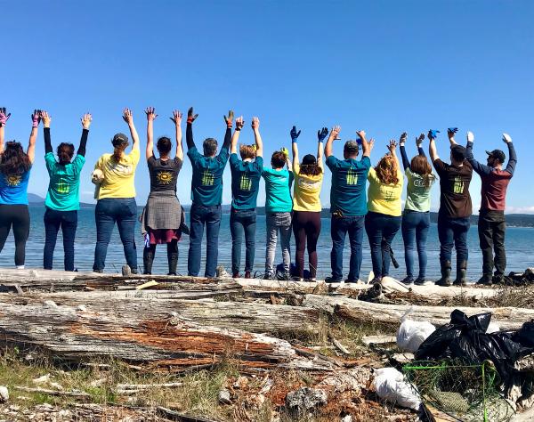 Earthbox Inn & Spa Staff at the Annual Beach Clean-up on San Juan Island