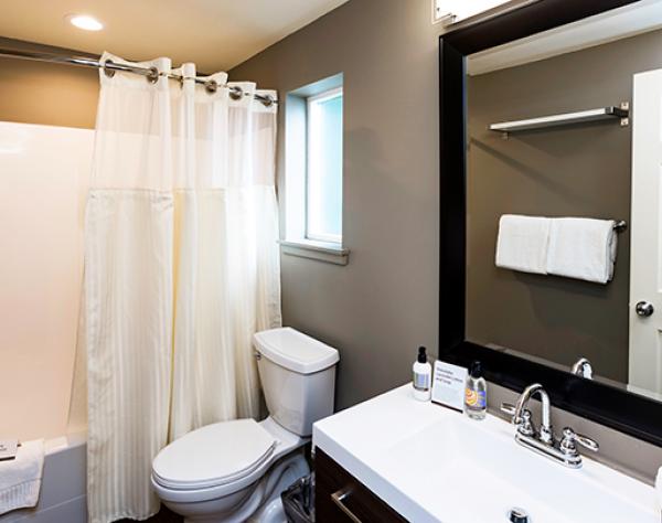 Earthbox Inn & Spa Water Place