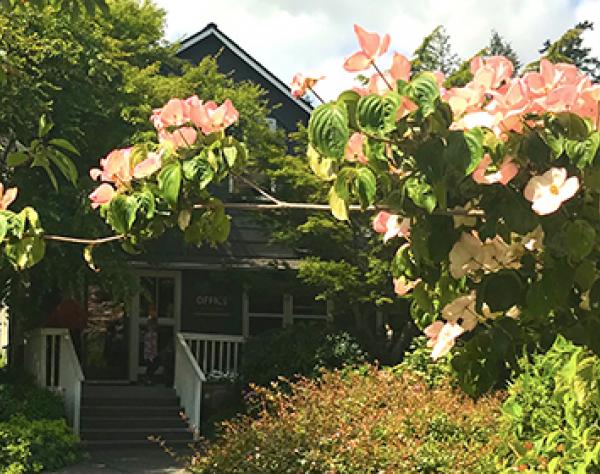 The Earthbox Inn & Spa on San Juan Island The Earthbox Inn & Spa on San Juan Island, Washington