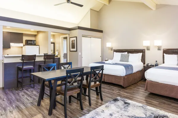 Earthbox Inn - San Juan Island Washington - Sea Place pic of beds and kitchen