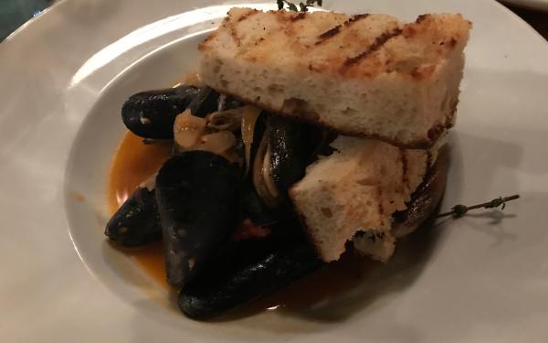 Good Eats on San Juan Island