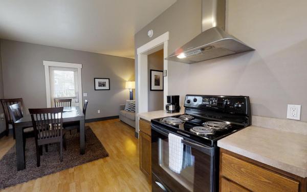 Guest room at Earthbox Inn & Spa