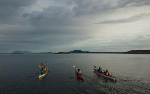 Kayaking the gorgeous San Juan Islands, courtesy of San Juan Outfitters