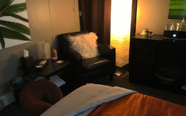Massage room in Friday Harbor, Washington