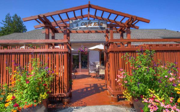 Earthbox Inn & Spa Coffee Shop San Juan Island, Washington