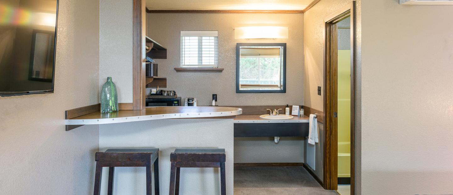 Earthbox Inn - San Juan Island Washington - Sky Place upstairs counter and vanity
