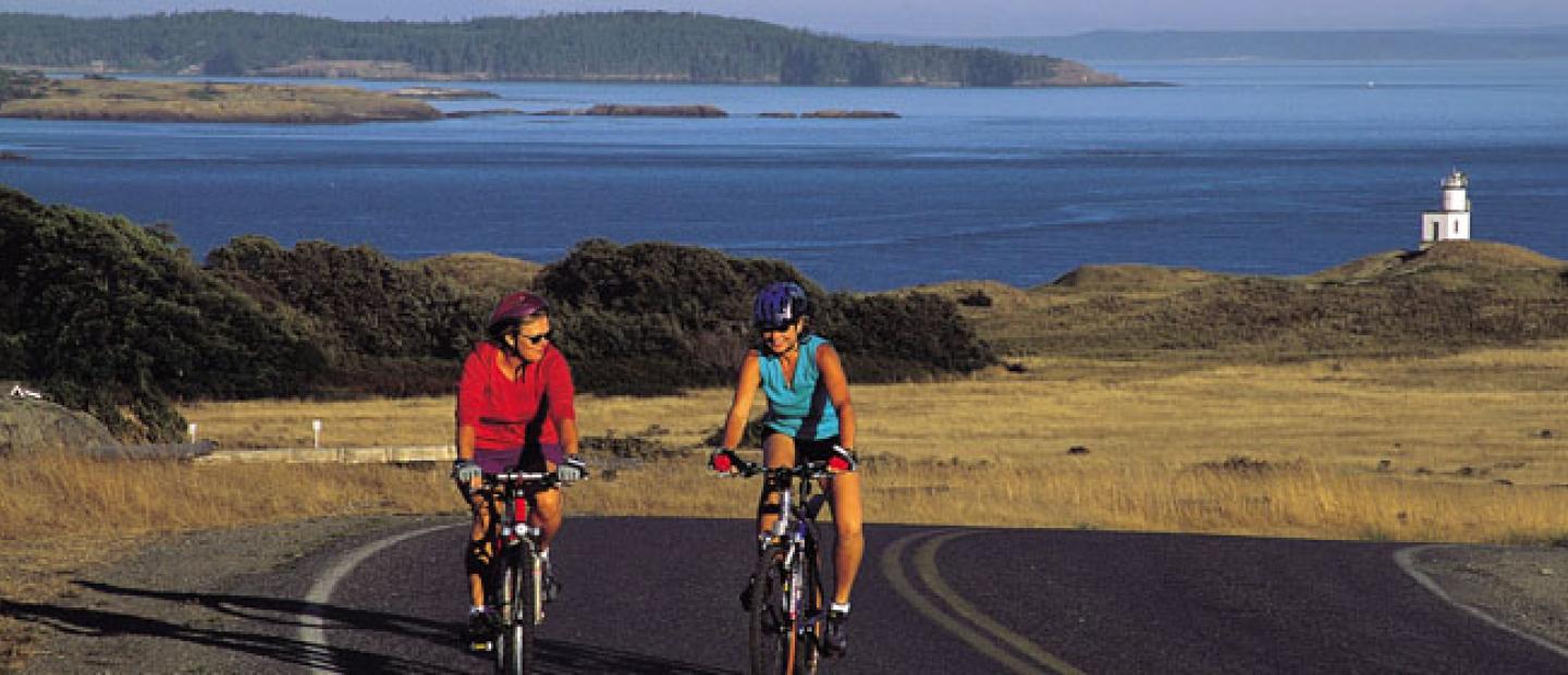 Bicycling around San Juan Island